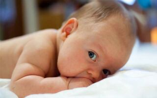 Причины образования на голове у новорожденного гематомы или отека после родов, лечение и последствия