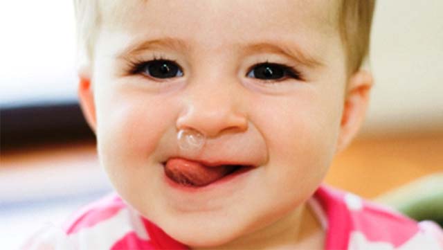Чем снять отек носа у ребенка 2 лет thumbnail